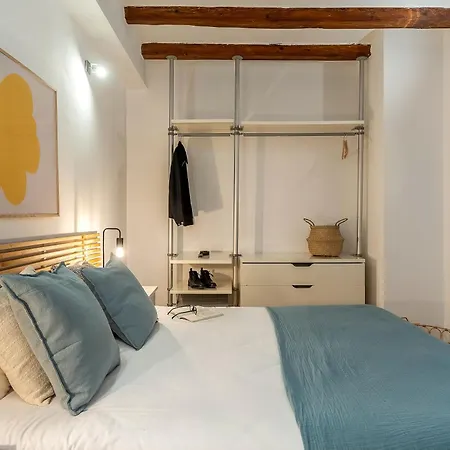 Canela Homes Sant Antoni Barcelona
