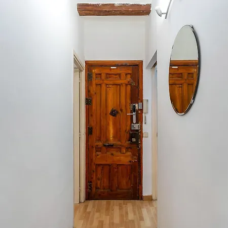 Canela Homes Sant Antoni Barcelona