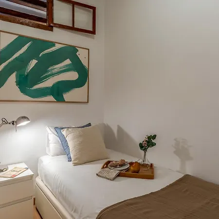 Canela Homes Sant Antoni * Barcelona