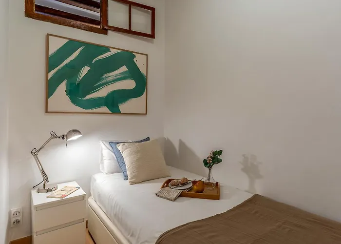 Canela Homes Sant Antoni * ברצלונה